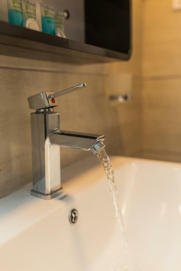 Saveira Colombo Hotel Ngoại thất bức ảnh
