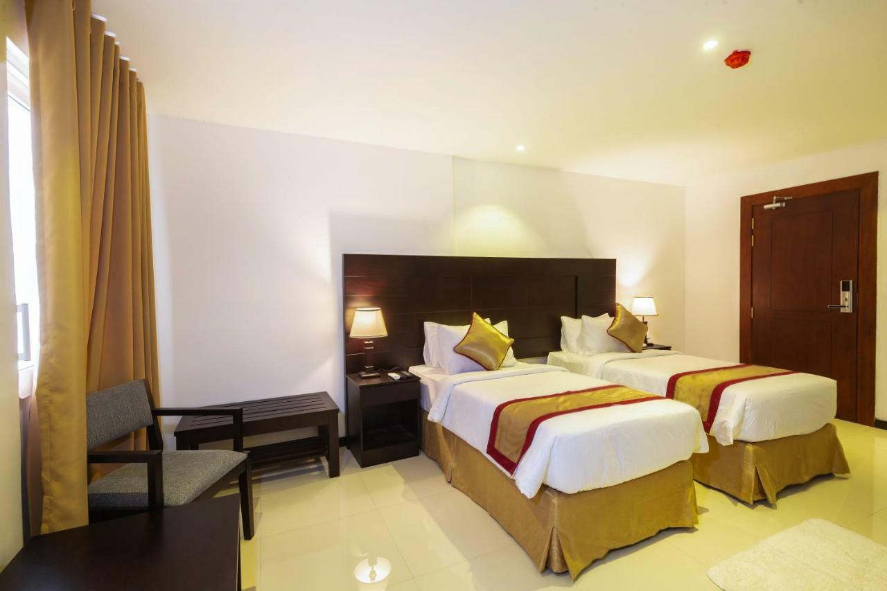 Saveira Colombo Hotel Ngoại thất bức ảnh
